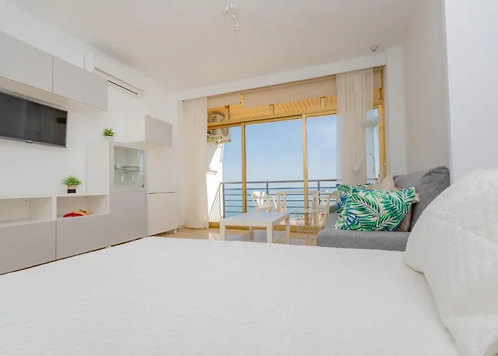 Cubo's Estudio Santa Clara 134 * Torremolinos