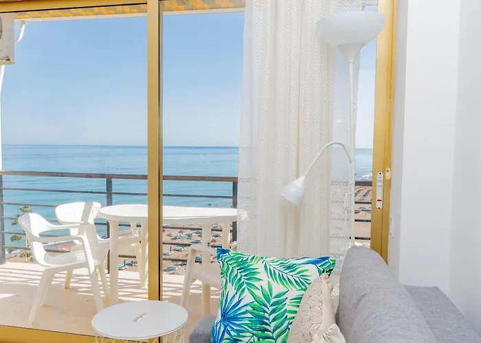 Apartament Cubo's Estudio Santa Clara 45 *