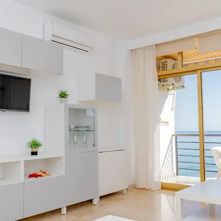 Apartament Cubo's Estudio Santa Clara 1345 Torremolinos